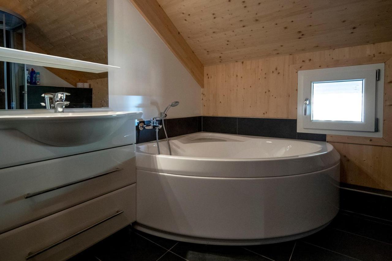 Chalet Murau: Luxurious 5 Star Chalet In Ski Area Kreischberg מראה חיצוני תמונה